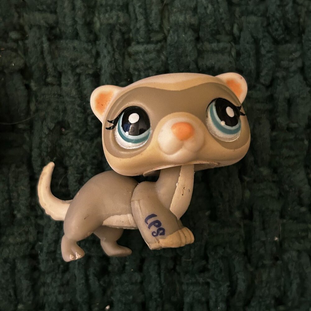LPS #1600 Ferret Littlest Pet Shop